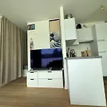 Luxury 1Br Apartment With Terrace