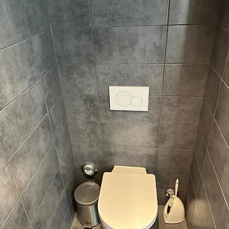 Luxury 1br With Terrace