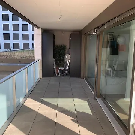 Luxury 1br With Terrace Appartement